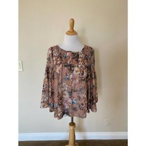 Akemi + Kin Juno Floral Top Size M